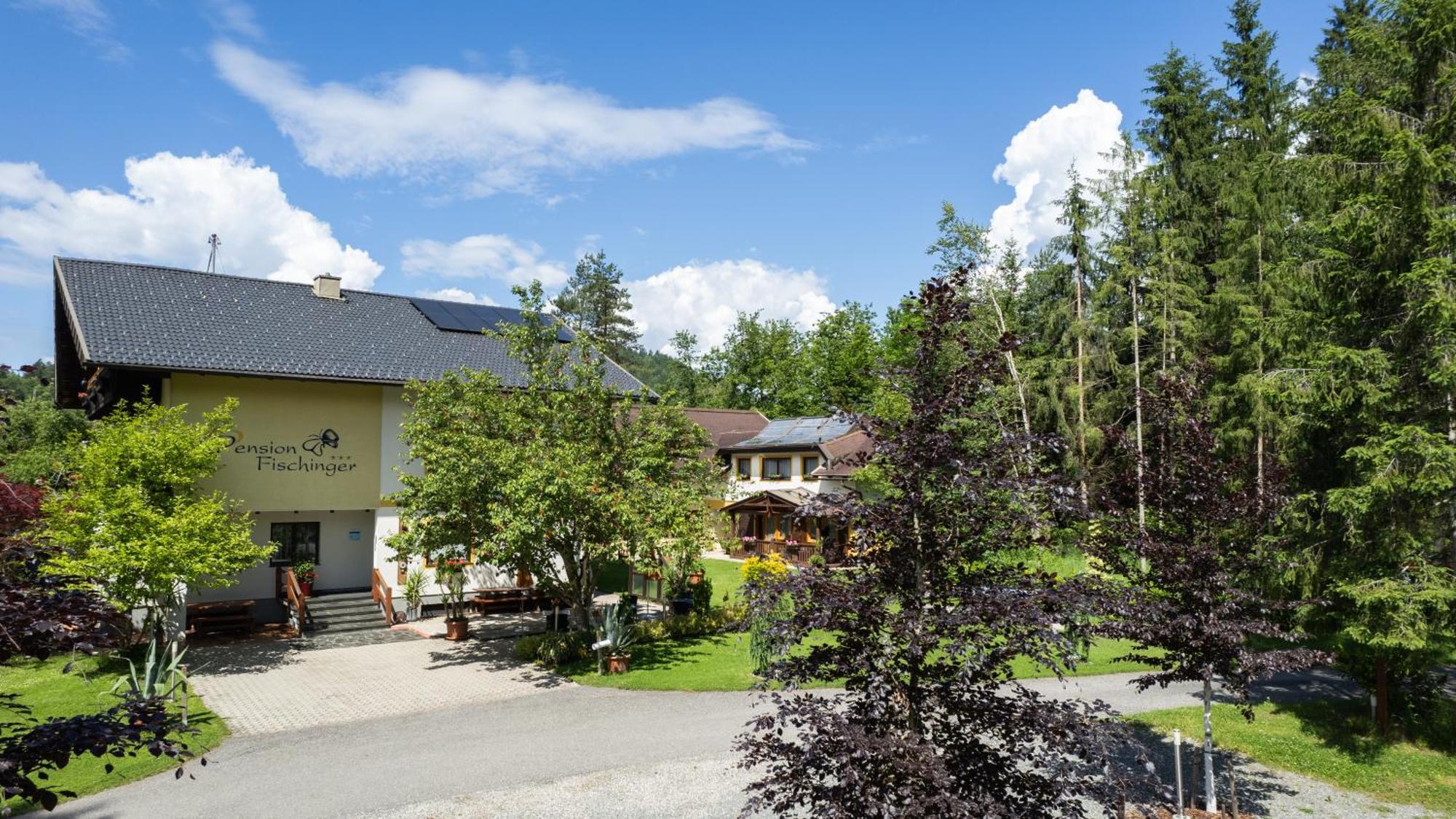 Pension Fischinger Feldkirchen in Kärnten Exterior photo